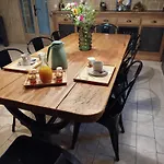 홈스테이 A La Campagne Connage