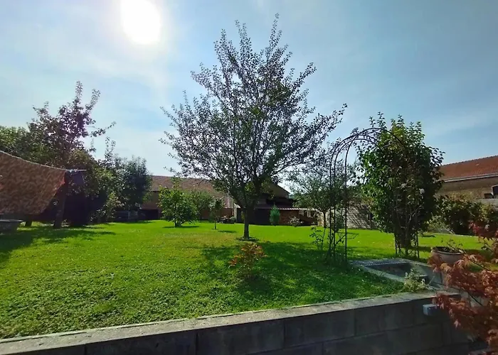 à La Campagne Séjour chez l'habitant Connage